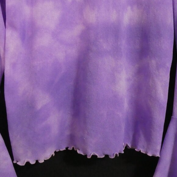 POSITIVE RESULTS | P2P 13 inches measured | Purple Tie Dye Ruffle Sleeve Top - Picture 13 of 14